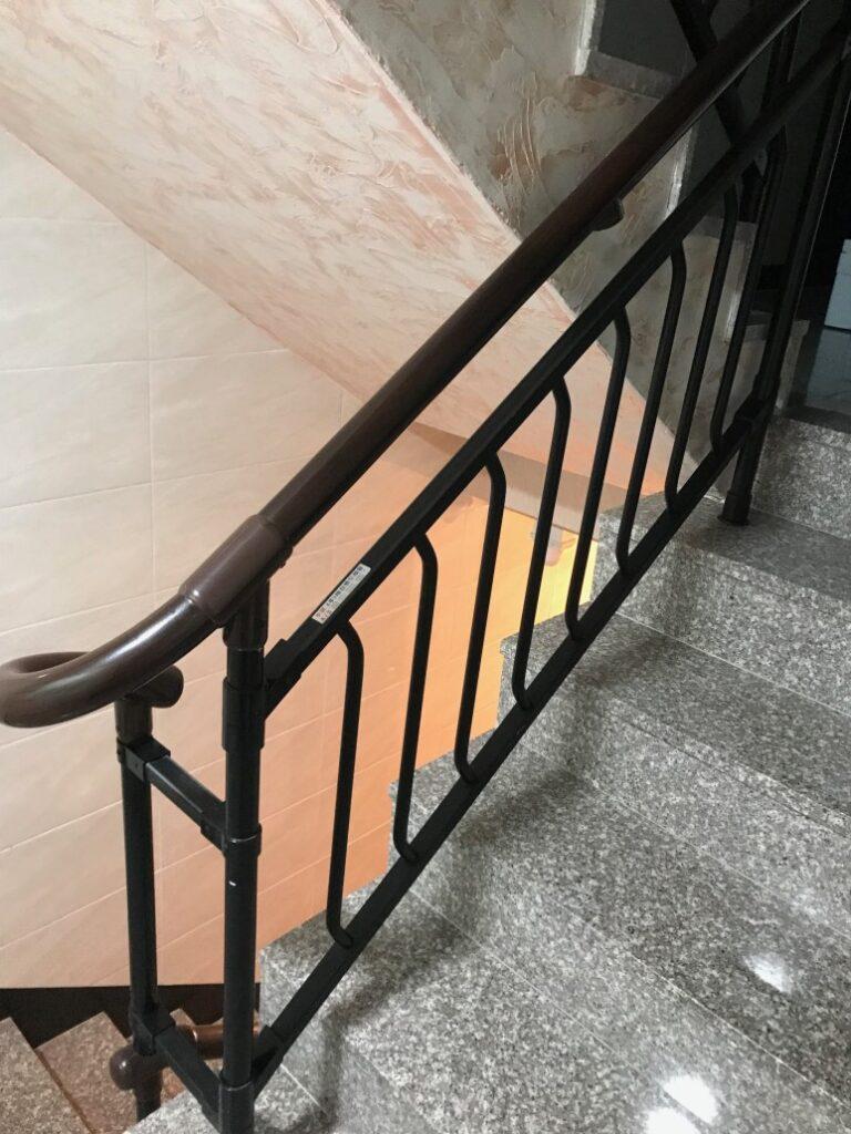 빌라 계단 청소