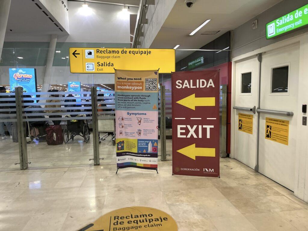 멕시코 공항 수화물 찾기