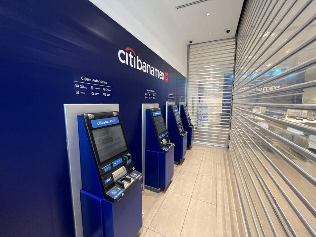 멕시코에서 페소로 환전하는 3가지 방법(공항, 센트로, ATM) 관련 사진 및 안내