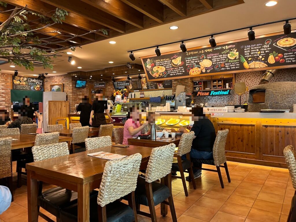 안산 돈까스클럽 분위기