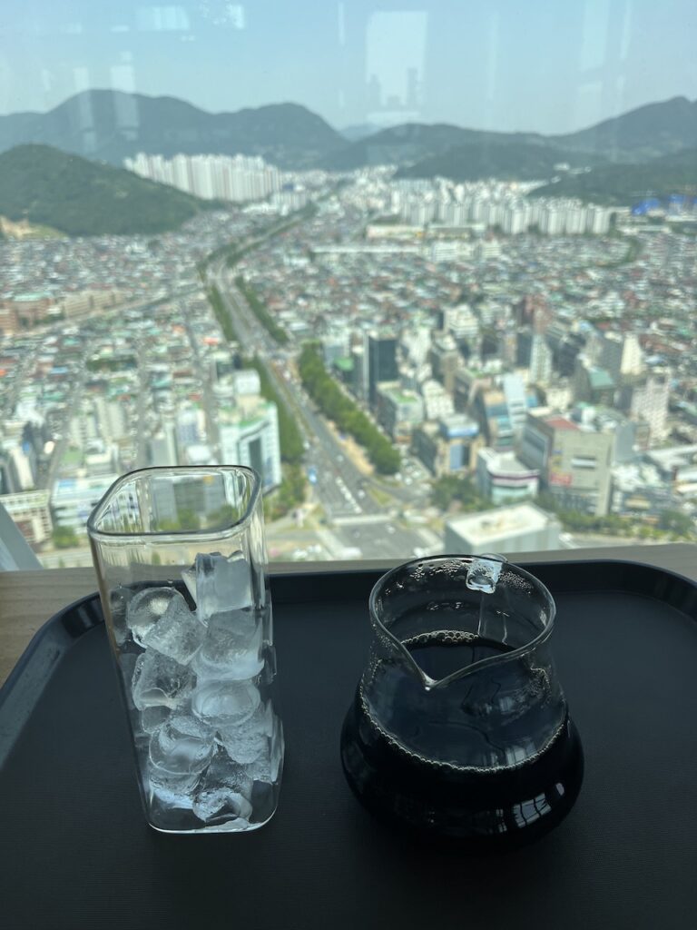 창원 더클라우드 커피