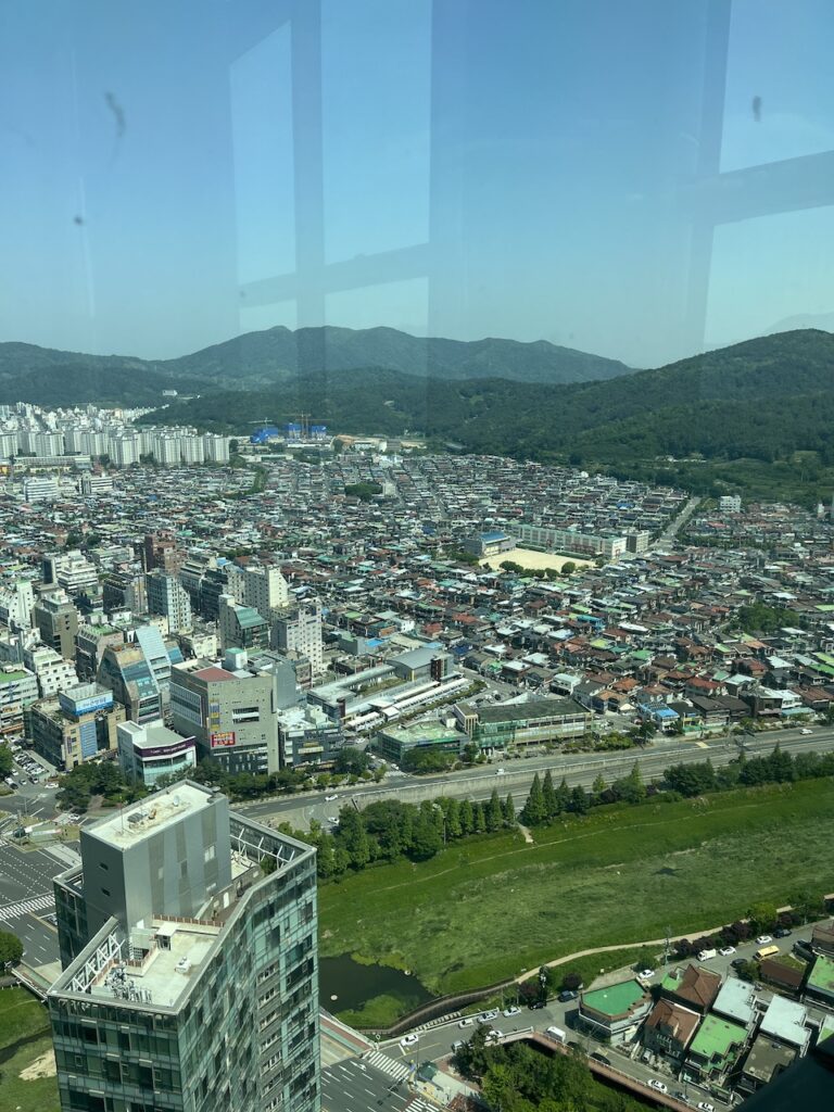 창원 전경 더클라우드