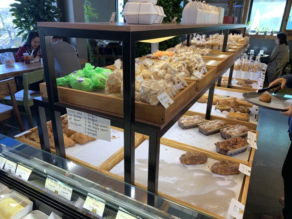 안산 카페 베이커리 더즌 빵