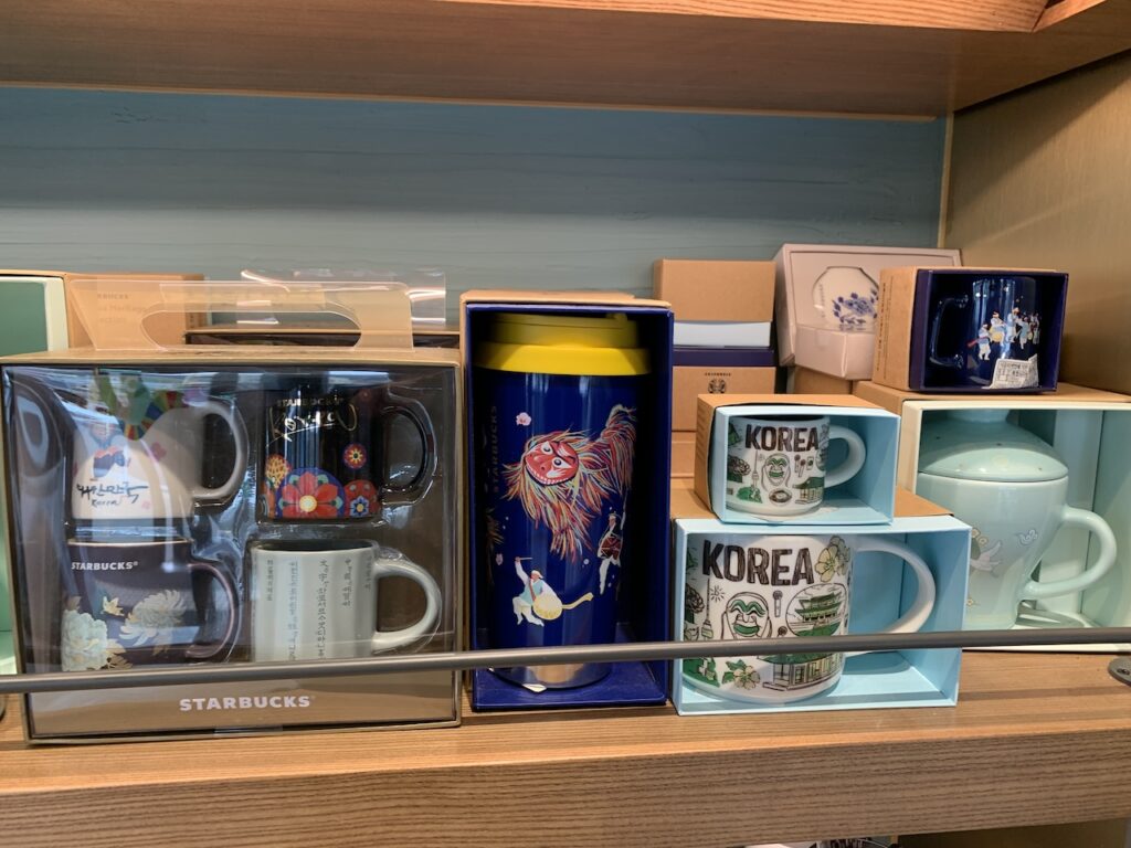 물왕리 저수지 스타벅스